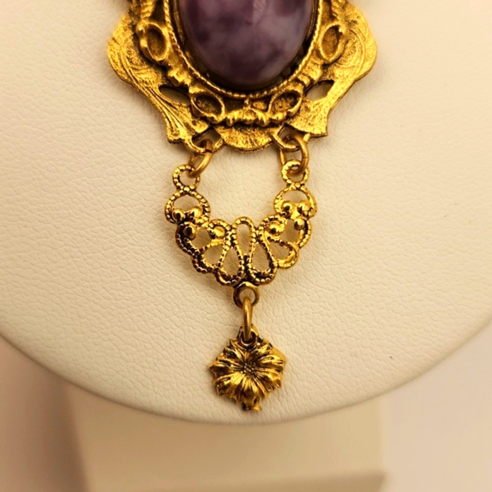 Gold Glit & Purple Victorian Paperclip Necklace - Picture 5 of 9